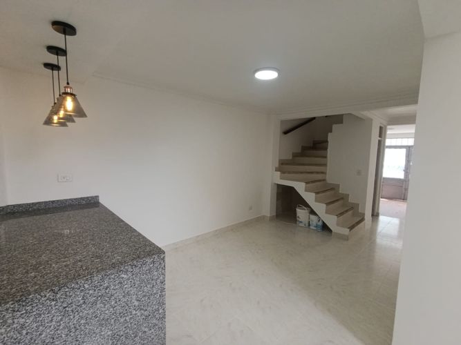 Casa de 5 alcobas en venta en Jordan Et. Vii, Ibagué, 230 m² · foto 7 de 24