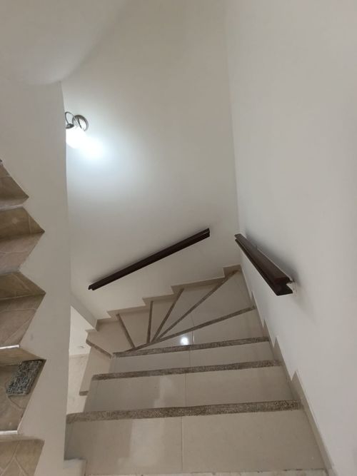 Casa de 5 alcobas en venta en Jordan Et. Vii, Ibagué, 230 m² · foto 23 de 24