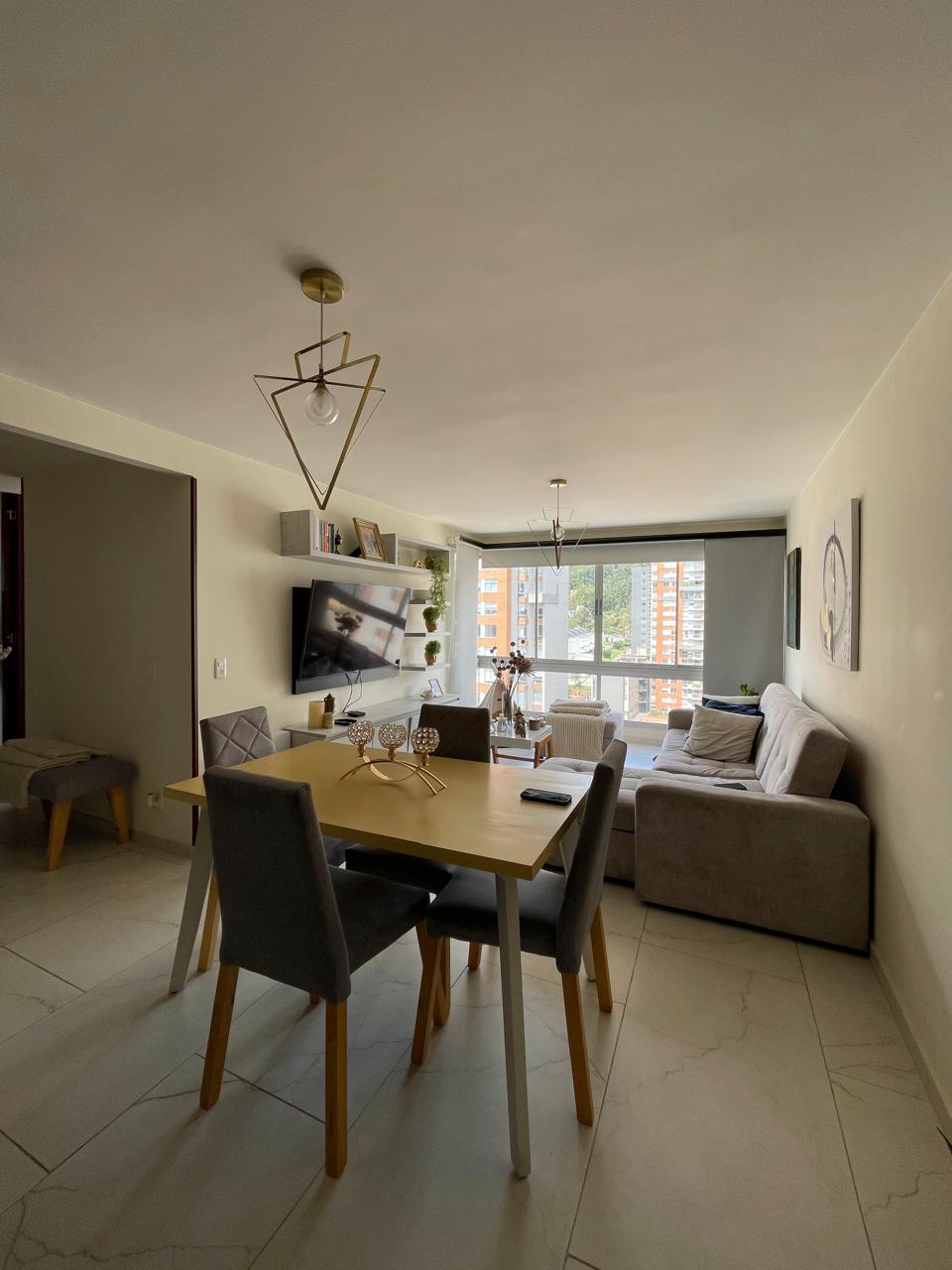 Apartamento en venta en Santa Teresa, Bogotá · foto 2 de 10