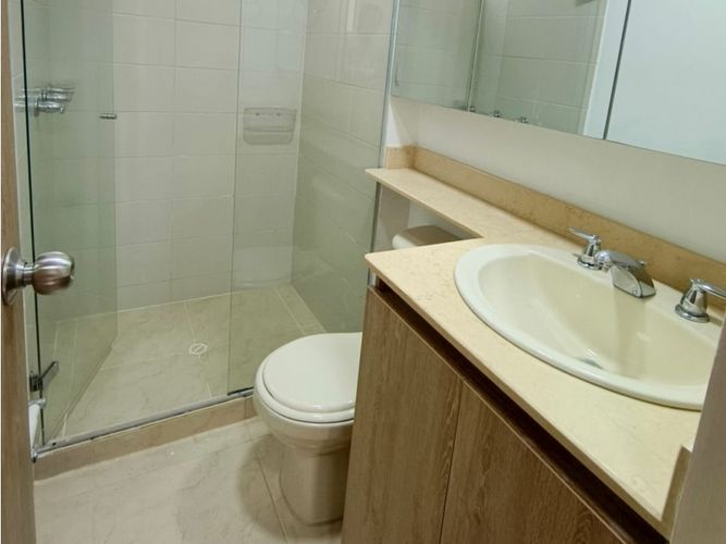 Apartamento de 2 alcobas en arriendo en Cumbres, Envigado, 78 m² · foto 11 de 11