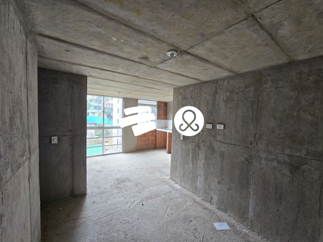Apartamento de 3 alcobas en venta en Entreamigos, Sabaneta, 51 m² · foto 2 de 22