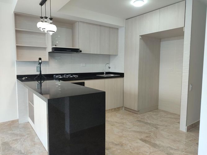 Apartamento de 2 alcobas en venta en Guabinas, Yumbo, 75 m² · foto 3 de 13