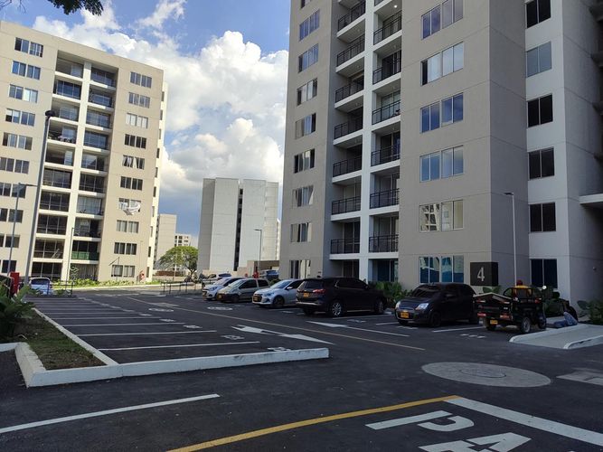 Apartamento de 2 alcobas en venta en Guabinas, Yumbo, 75 m² · foto 11 de 13