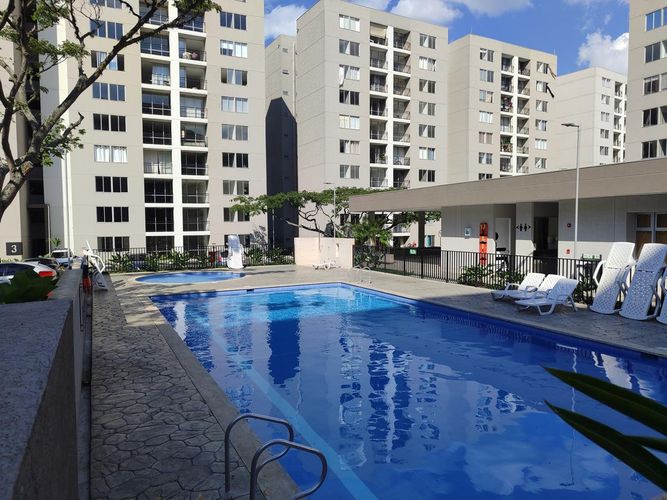 Apartamento de 2 alcobas en venta en Guabinas, Yumbo, 75 m² · foto 12 de 13