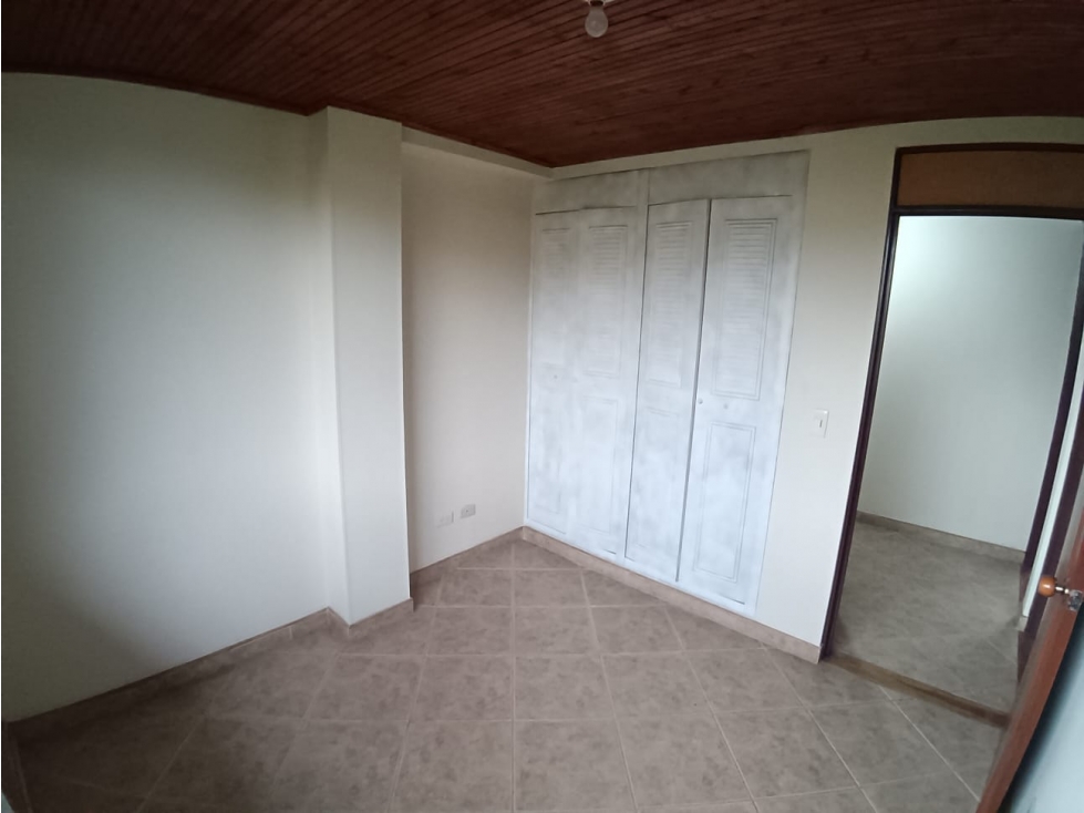Apartamento en venta en Bloques Yulima, Armenia · foto 7 de 18