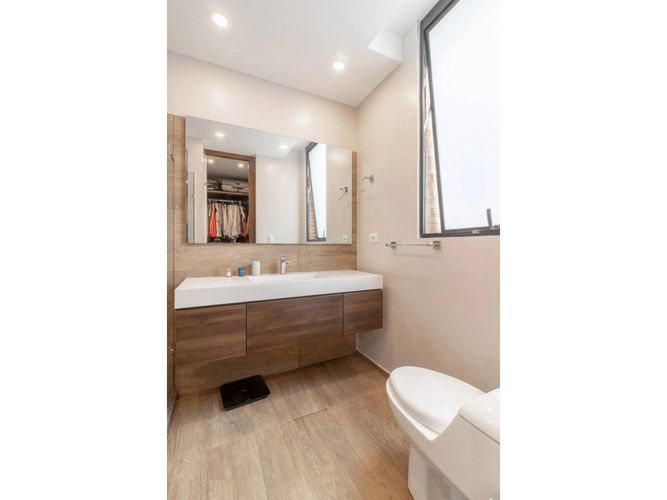 Apartamento en venta en Chico Norte, Bogotá · foto 11 de 16