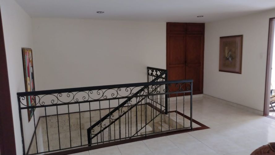 Apartamento de 3 alcobas en venta en Sector Plaza De Bolivar, Pereira, 279 m² · foto 5 de 8