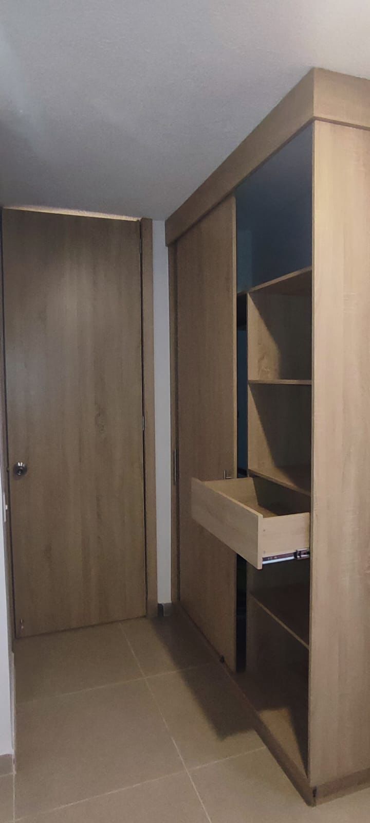 Apartamento en venta en El Poblado Ii Etapa, Pereira · foto 2 de 6