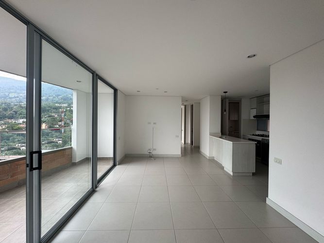 Apartamento de 2 alcobas en arriendo en Loma Del Esmeraldal, Envigado, 85 m² · foto 3 de 20