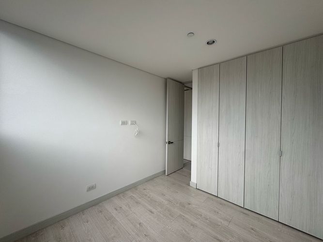 Apartamento de 2 alcobas en arriendo en Loma Del Esmeraldal, Envigado, 85 m² · foto 9 de 20