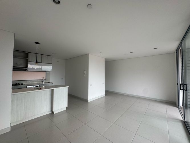 Apartamento de 2 alcobas en arriendo en Loma Del Esmeraldal, Envigado, 85 m² · foto 15 de 20