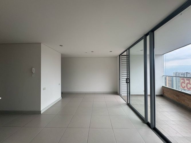 Apartamento de 2 alcobas en arriendo en Loma Del Esmeraldal, Envigado, 85 m² · foto 18 de 20