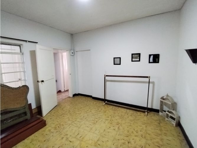 Casa de 7 alcobas en venta en Barrio Nuevo, Palmira, 240 m² · foto 9 de 24