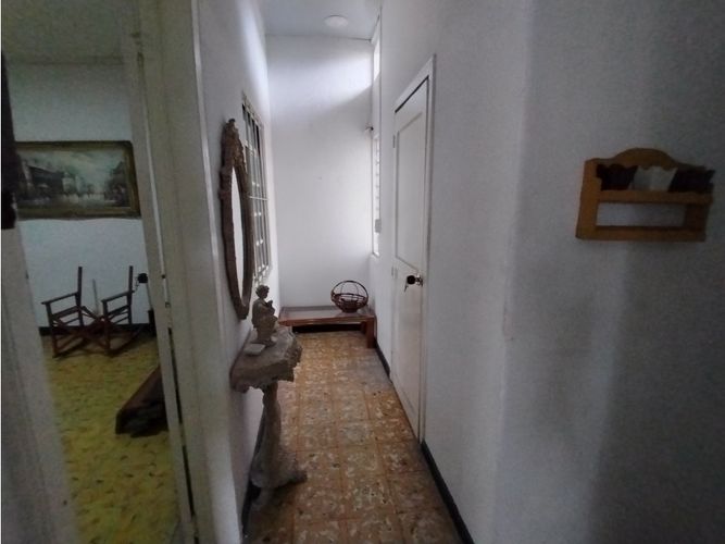 Casa de 7 alcobas en venta en Barrio Nuevo, Palmira, 240 m² · foto 14 de 24