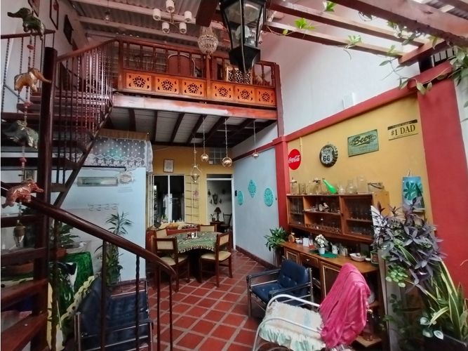 Casa de 7 alcobas en venta en Barrio Nuevo, Palmira, 240 m² · foto 15 de 24
