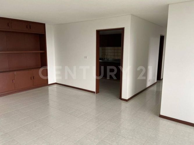 Apartamento de 4 alcobas en venta en Cuarto De Legua - Guadalupe, Cali, 120 m² · foto 11 de 15