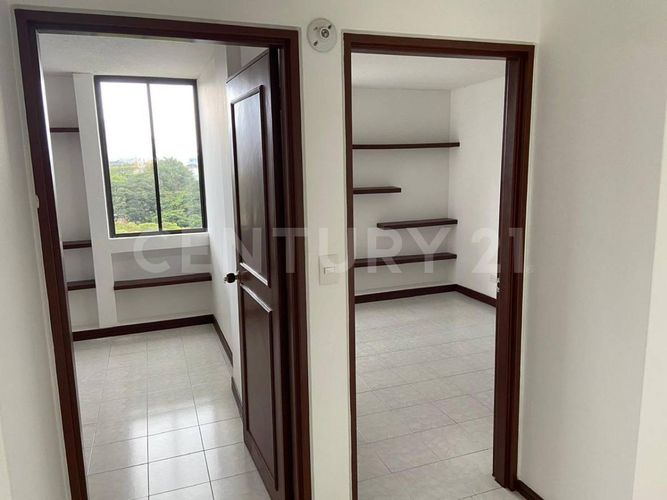 Apartamento de 4 alcobas en venta en Cuarto De Legua - Guadalupe, Cali, 120 m² · foto 15 de 15