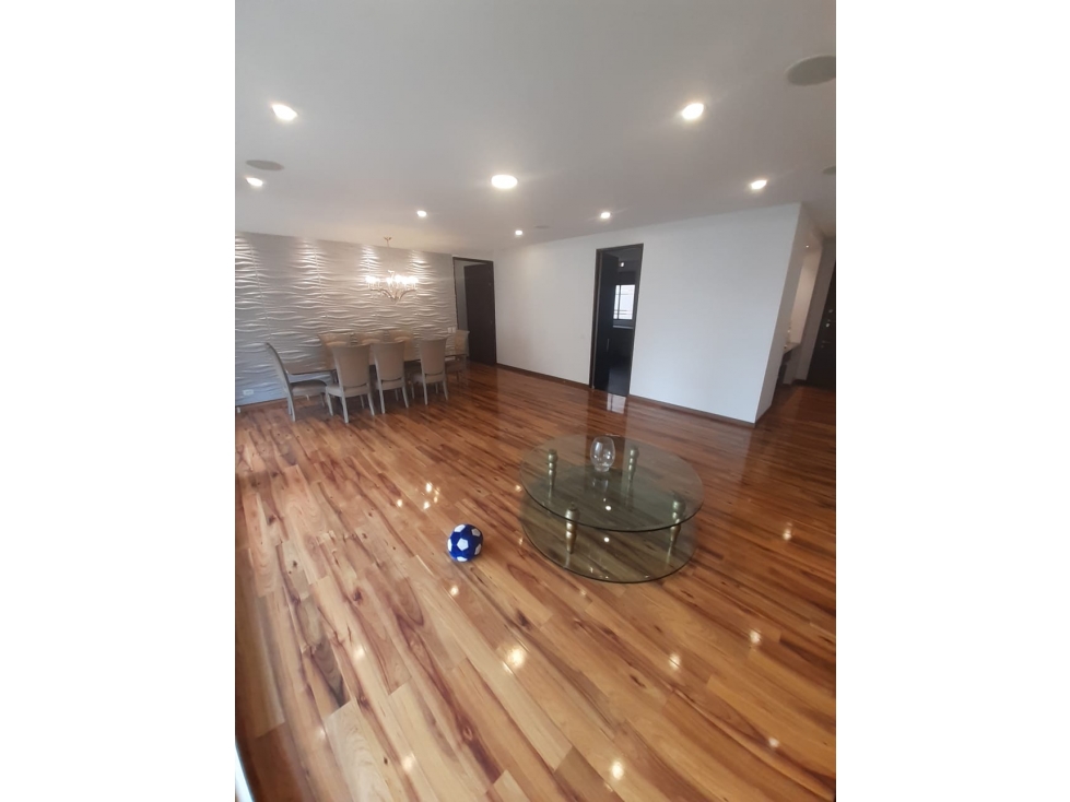 Apartamento en venta en Ciudad Salitre Occidental, Bogotá · foto 2 de 19