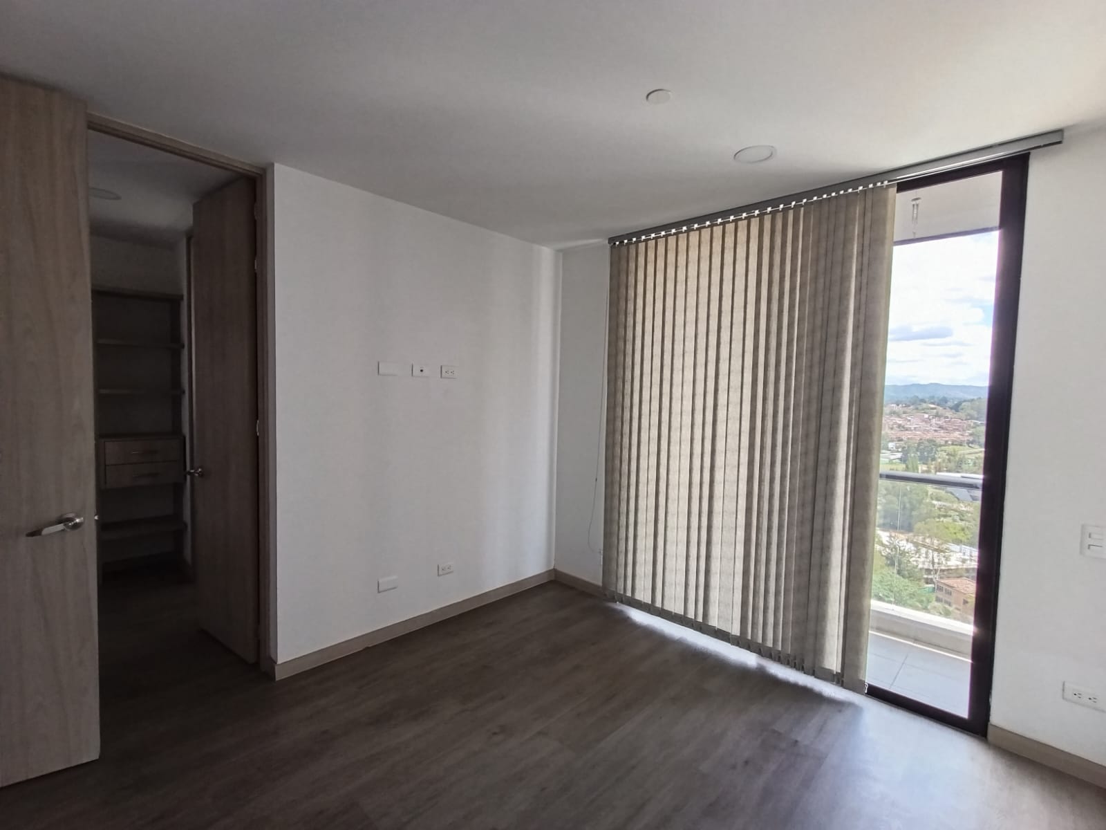 Apartamento en arriendo en Los Colegios, Rionegro · foto 11 de 14