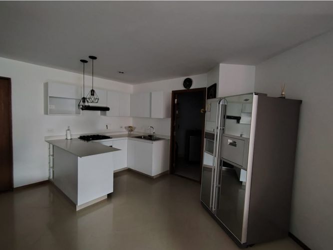 Apartamento de 3 alcobas en venta en Caminos De La Romeria, Sabaneta, 121 m² · foto 5 de 24