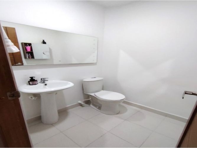 Apartamento de 3 alcobas en venta en Caminos De La Romeria, Sabaneta, 121 m² · foto 15 de 24