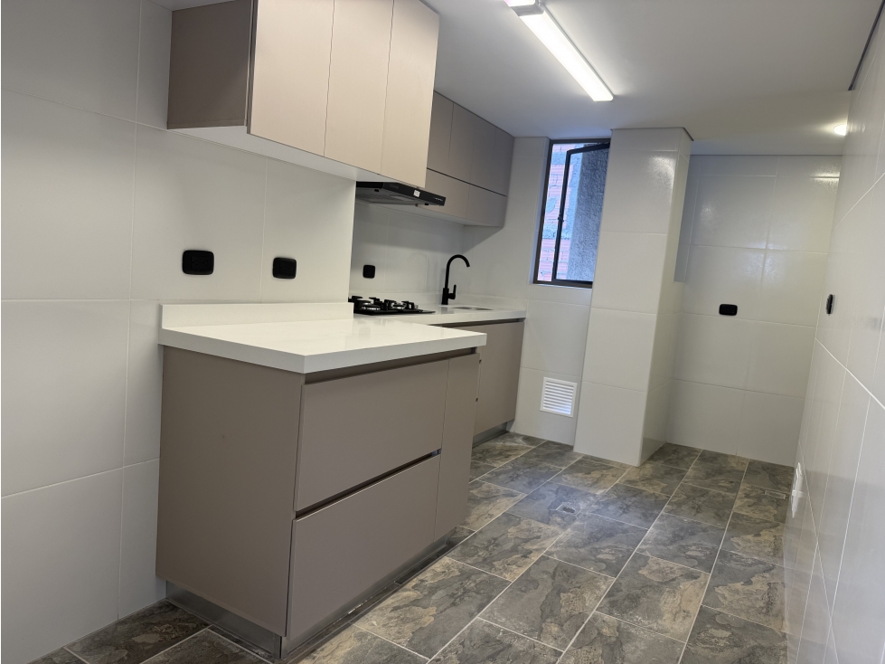 Apartamento en venta en Ciudad Jardin Sur, Bogotá · foto 6 de 10