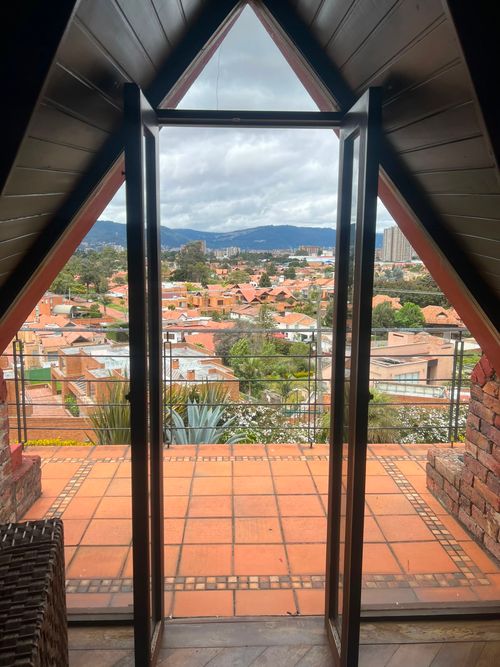 Casa de 4 alcobas en venta en San Jose De Bavaria, Bogotá, 350 m² · foto 8 de 24