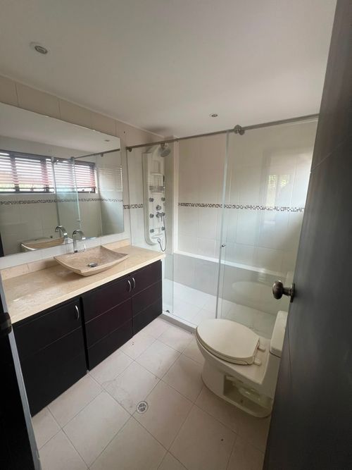 Casa de 4 alcobas en venta en San Jose De Bavaria, Bogotá, 350 m² · foto 22 de 24