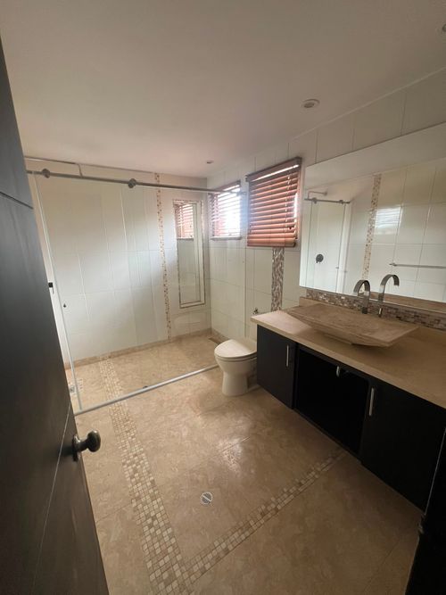 Casa de 4 alcobas en venta en San Jose De Bavaria, Bogotá, 350 m² · foto 21 de 24