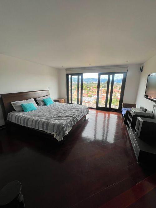 Casa de 4 alcobas en venta en San Jose De Bavaria, Bogotá, 350 m² · foto 18 de 24