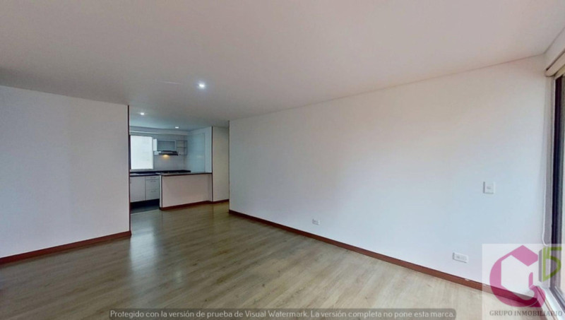 Apartamento en venta en Mazuren, Bogotá · foto 3 de 21