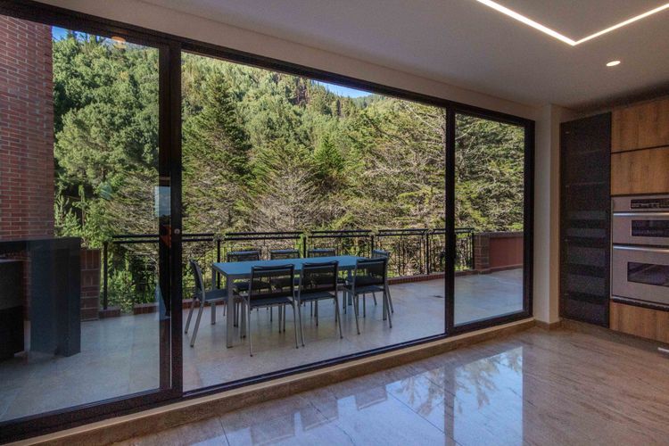 Apartamento de 5 alcobas en venta en Santa Barbara Alta, Bogotá, 530 m² · foto 4 de 24