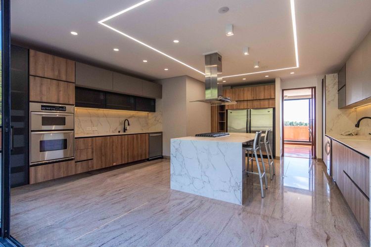 Apartamento de 5 alcobas en venta en Santa Barbara Alta, Bogotá, 530 m² · foto 6 de 24