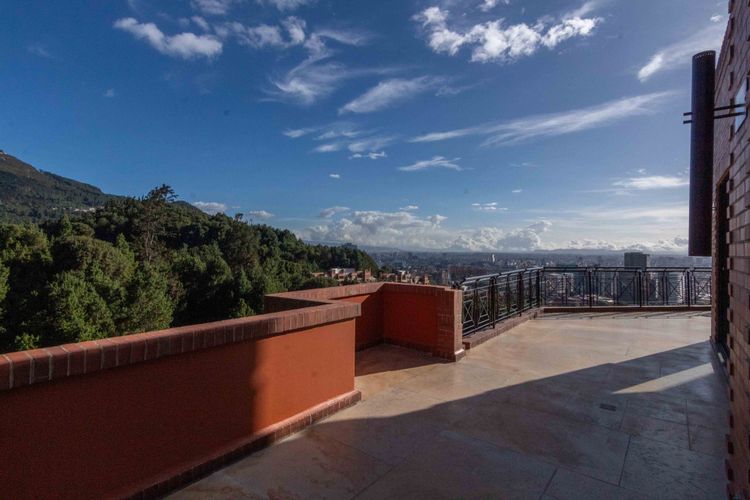 Apartamento de 5 alcobas en venta en Santa Barbara Alta, Bogotá, 530 m² · foto 8 de 24