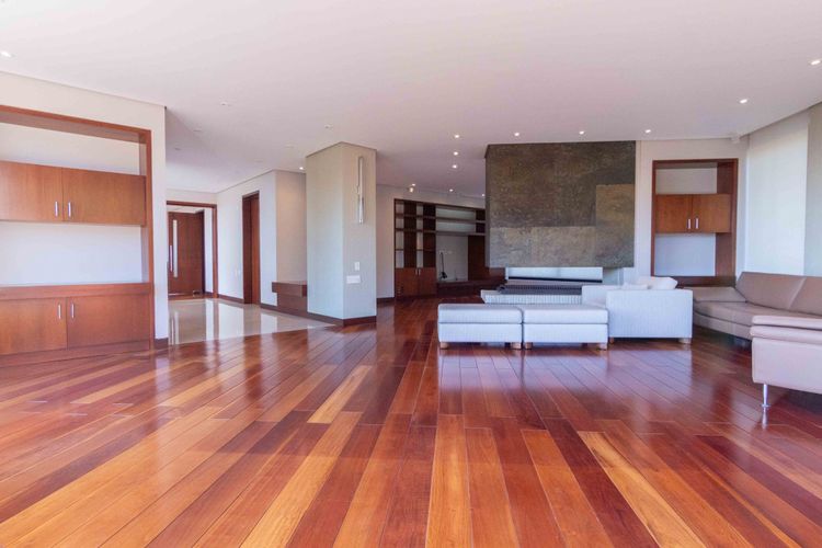 Apartamento de 5 alcobas en venta en Santa Barbara Alta, Bogotá, 530 m² · foto 17 de 24