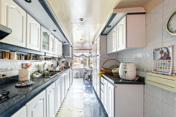Apartamento de 4 alcobas en venta en Rincon Del Chico, Bogotá, 230 m² · foto 6 de 16