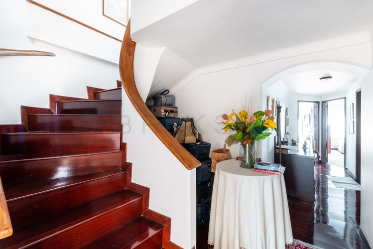 Apartamento de 4 alcobas en venta en Rincon Del Chico, Bogotá, 230 m² · foto 8 de 16