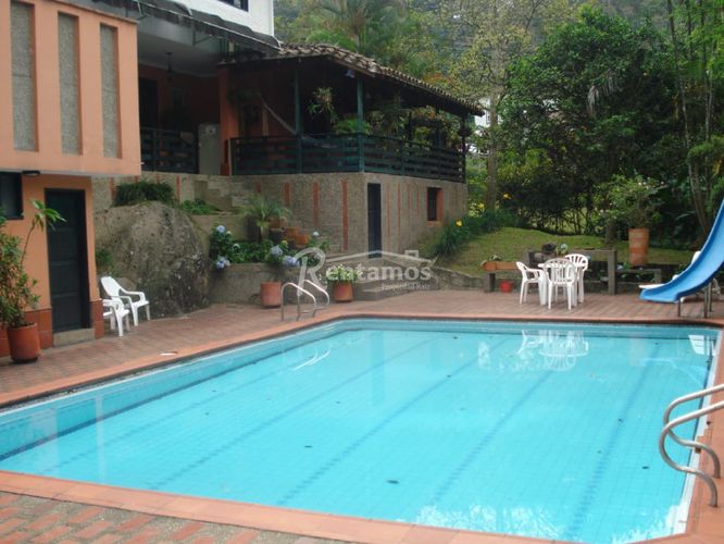 Casa de 3 alcobas en venta en Loma De Las Brujas, Envigado, 550 m² · foto 16 de 18