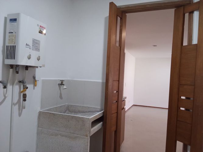 Apartamento de 3 alcobas en arriendo en Las Lomitas, Sabaneta, 110 m² · foto 9 de 16