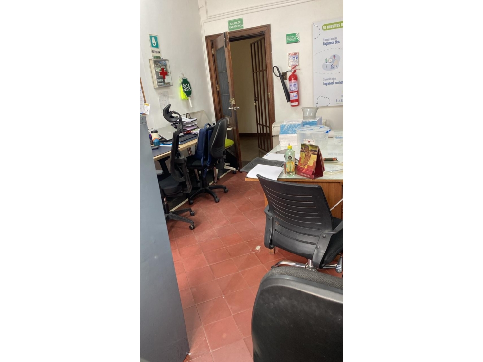 Oficina en venta en La candelaria, Medellín 2