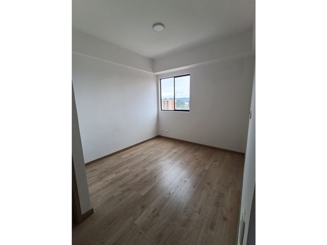 Apartamento de 2 alcobas en arriendo en Barro Blanco, Medellín, 65 m² · foto 4 de 8
