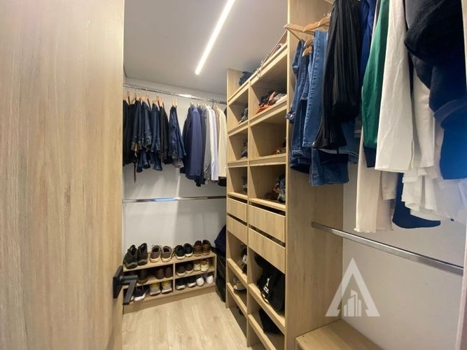 Apartamento de 3 alcobas en arriendo en Granizal, Medellín, 111 m² · foto 9 de 24
