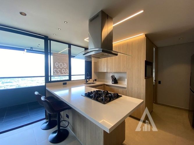 Apartamento de 3 alcobas en arriendo en Granizal, Medellín, 111 m² · foto 16 de 24