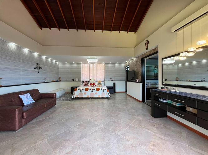 Casa de 6 alcobas en venta en Escobero, Envigado, 700 m² · foto 6 de 20