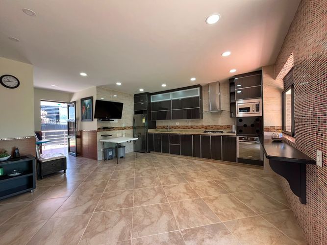 Casa de 6 alcobas en venta en Escobero, Envigado, 700 m² · foto 17 de 20