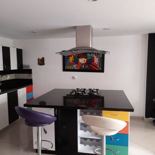 Apartaestudio en venta en El Poblado, Medellín, 68 m² · foto 8 de 20