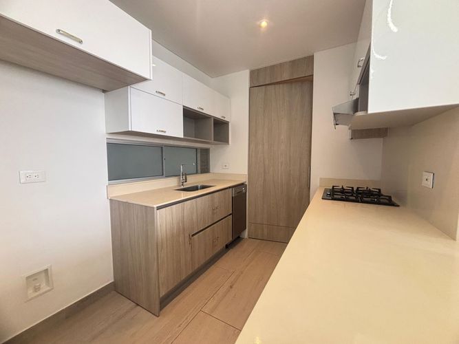 Apartamento en venta en El Poblado, Barranquilla · foto 3 de 13