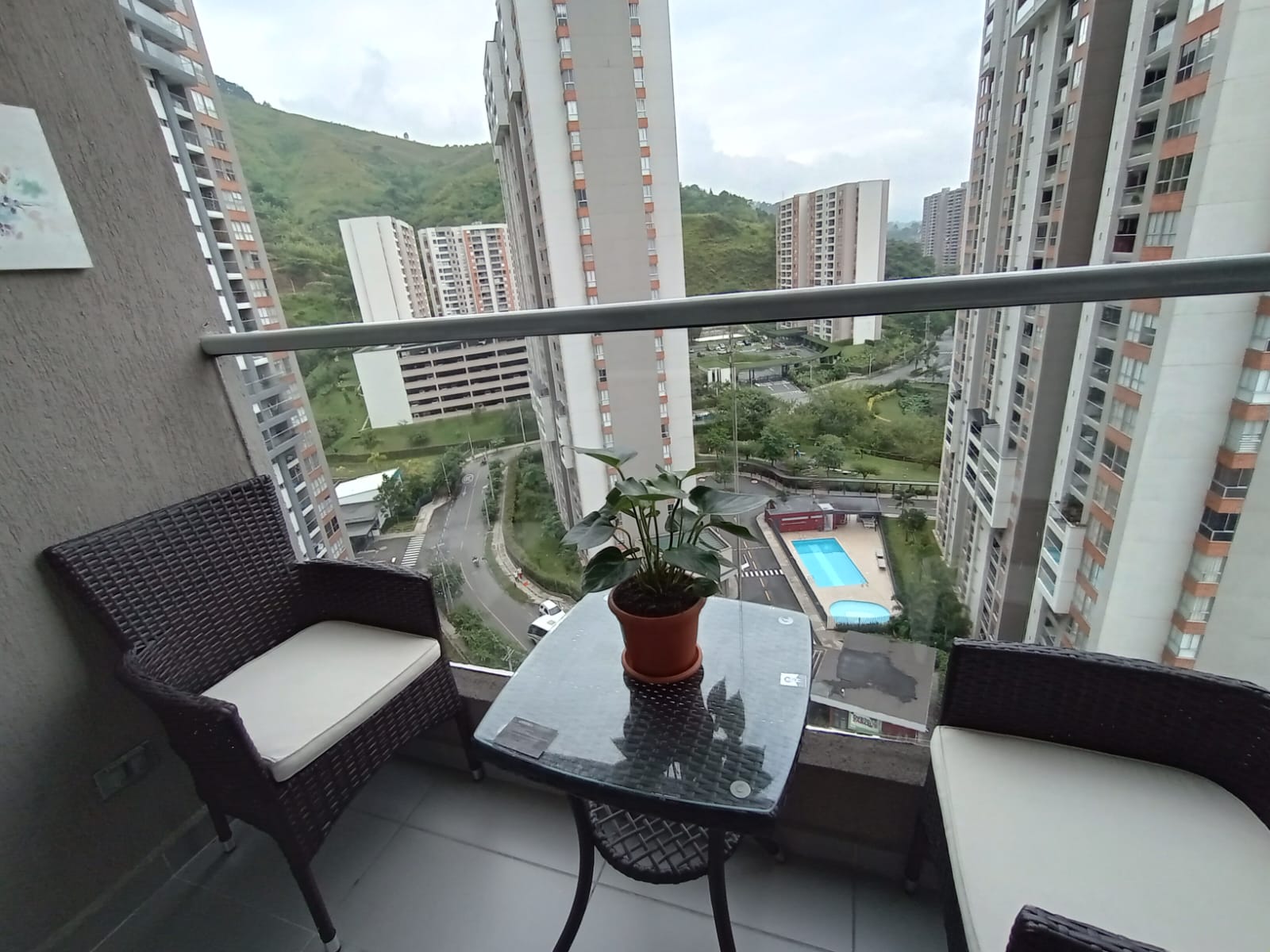 Apartamento en venta en Loma de los bernal, Medellín 5