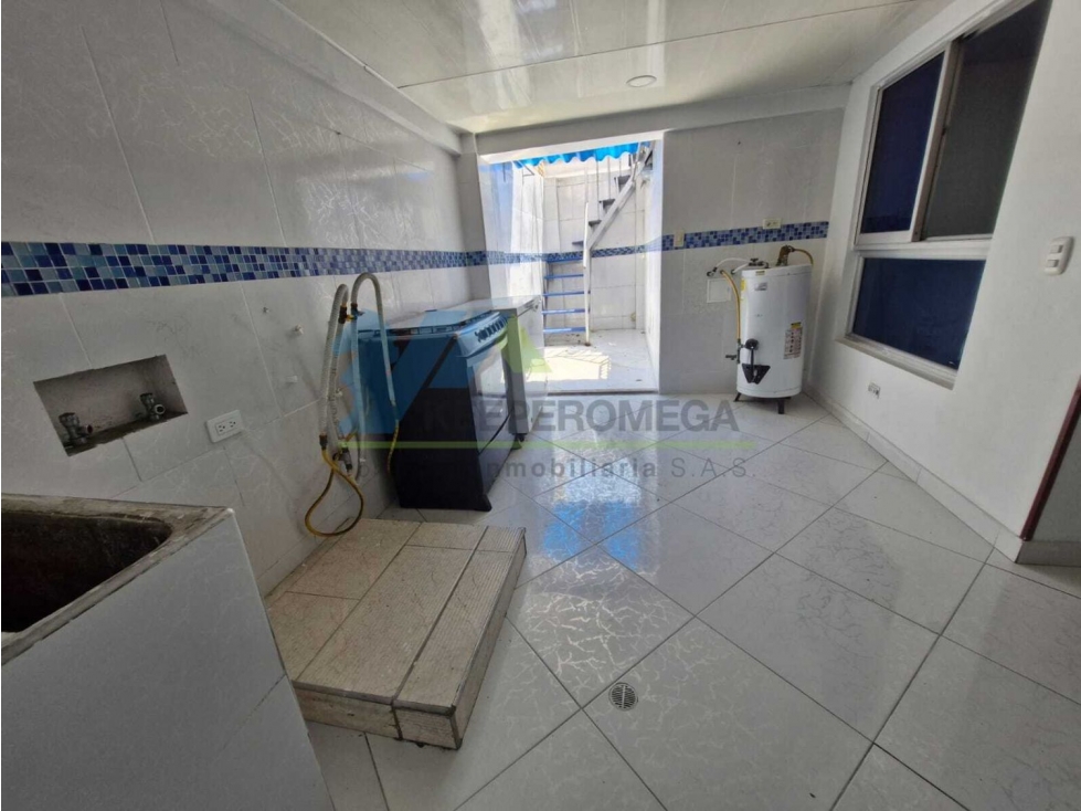 Casa en venta en Modelia Occidental, Bogotá · foto 18 de 24