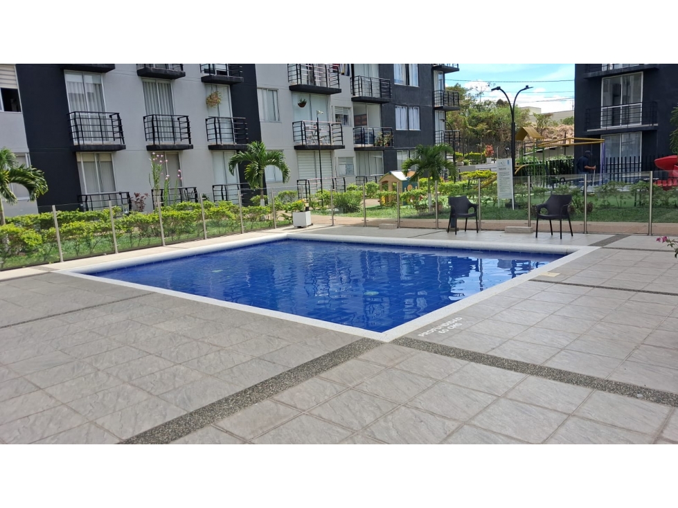 Apartamento en venta en Parque Residencial Papiro, Armenia · foto 2 de 24
